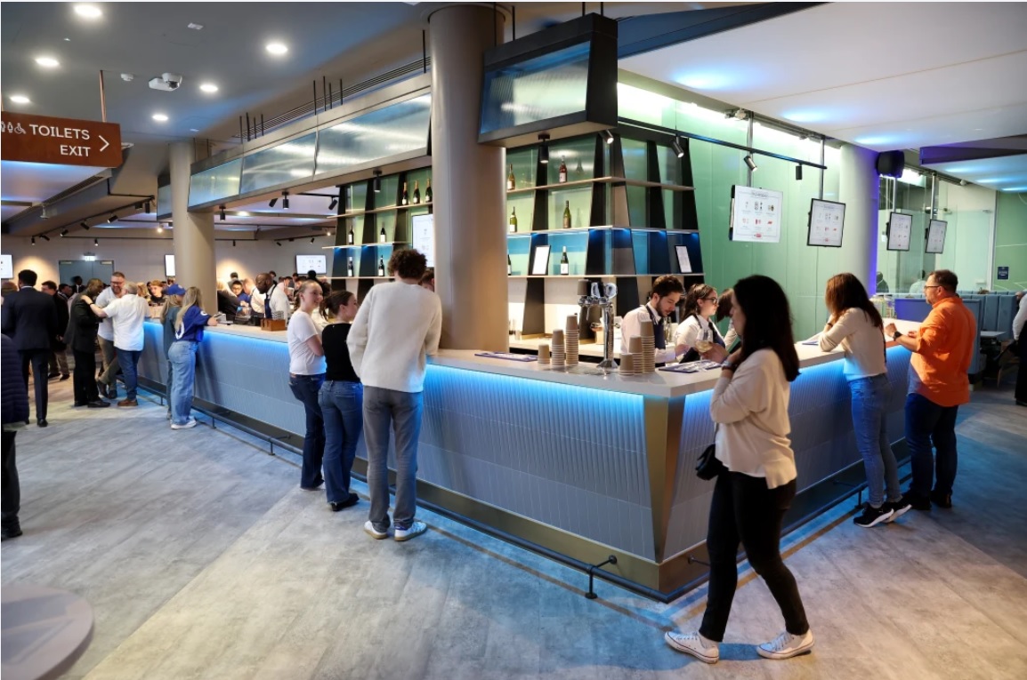 Rose and Ball Hospitality Dining at Chelsea FC